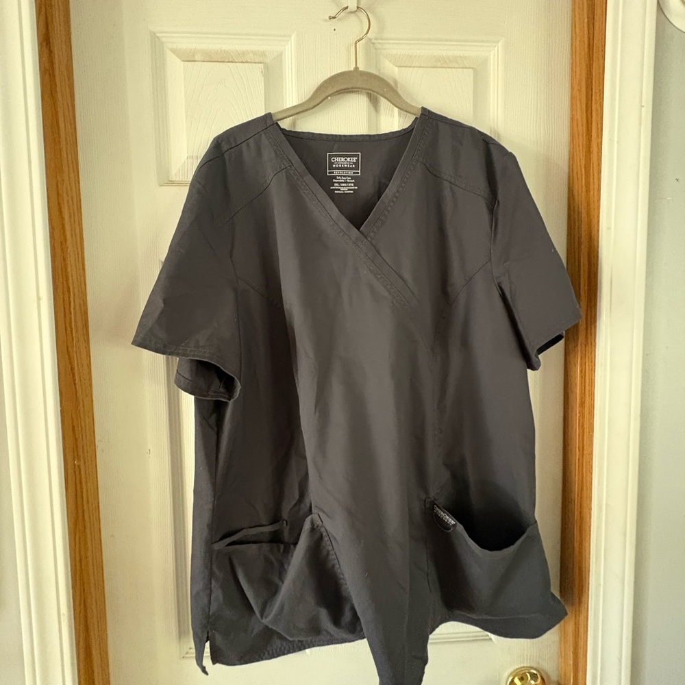 Cherokee 2XL  V-Neck Scrub Top